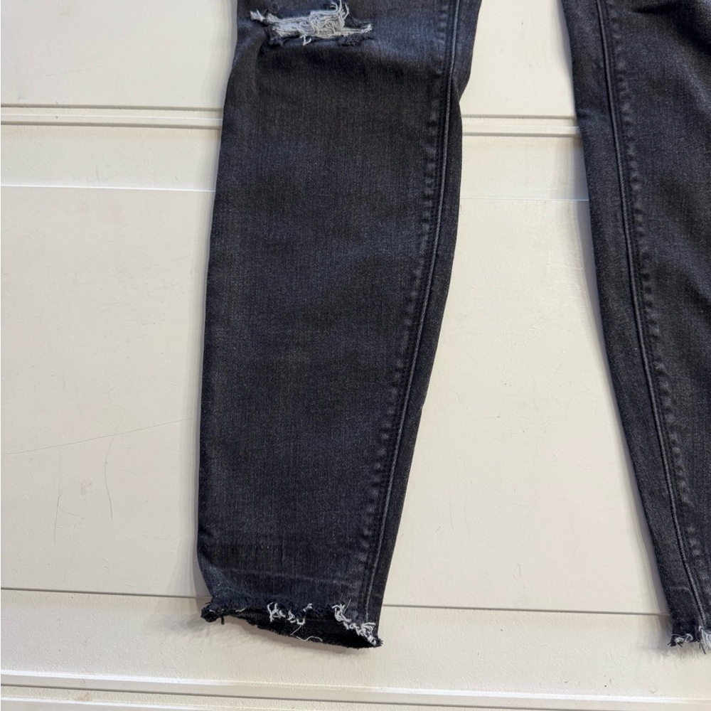 Spanx Women’s Small Distressed Denim Jeggings Jeans Black Pull On Medium Wash - Picture 2 of 7